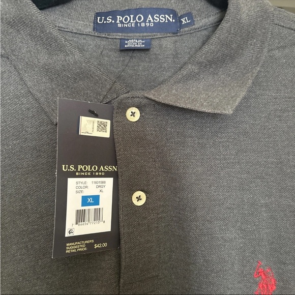 U.S. Polo Assn. Gray Polo Shirt for Men - Picture 2 of 3